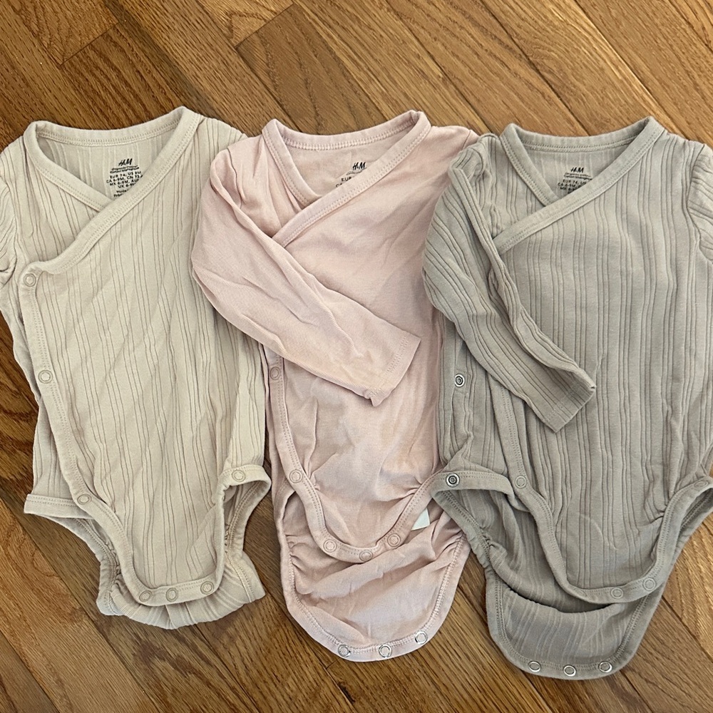 H&M Kids One Piece Set - Cream, Pink, and Gray 9mo